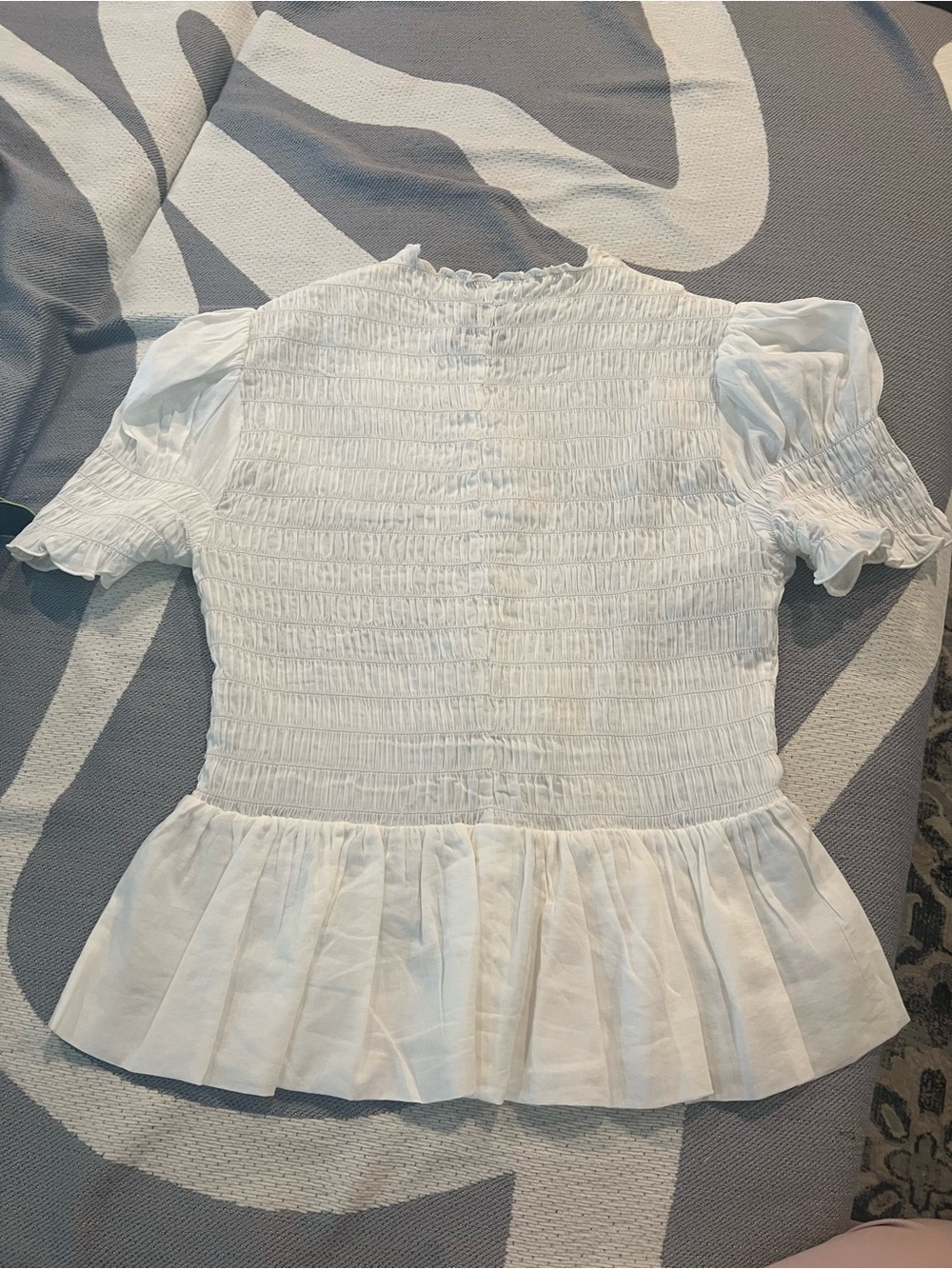 Reformation Smocked White Peplum Puff Sleeve Top - Picture 3 of 5